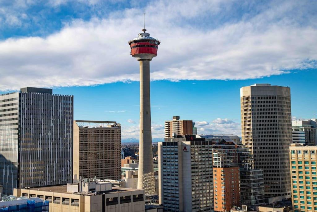 Calgary Downtown Center Condo With Free Parking Eksteriør bilde