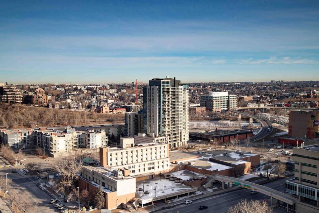 Calgary Downtown Center Condo With Free Parking Eksteriør bilde